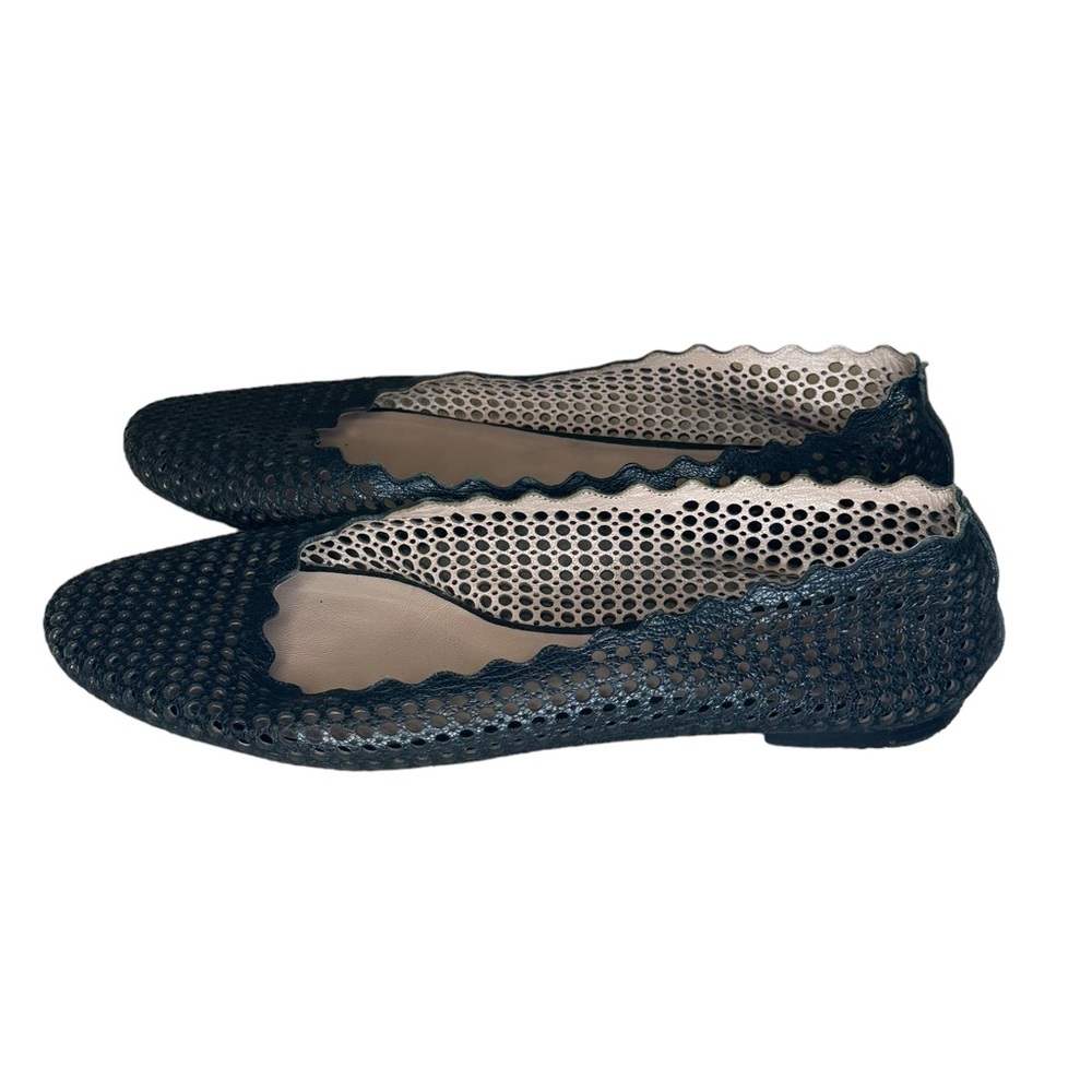 Chloe Black Cutout Solid Sandal 39 - image 1